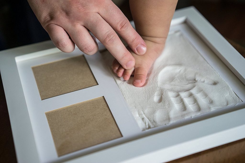 Le impronte delle manine e dei piedini: una bellissima idea regalo -  Periodo Fertile