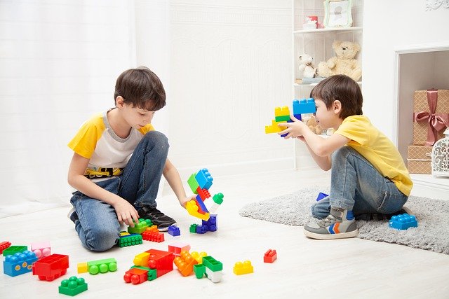Contenitori giocattoli: 10 soluzioni per tenere in ordine la