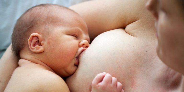neonato allattamento