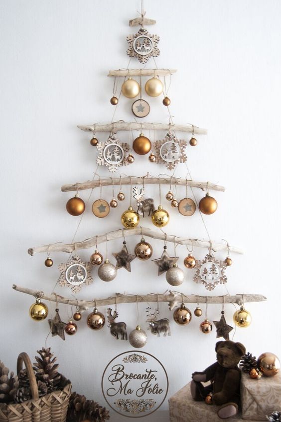 DesignerBox Originale ornamenti con cordoncino da appendere all’albero di Natale decorazioni natalizie artigianali per feste 36 pigne natalizie Legno taglia unica
