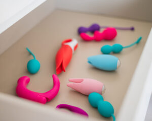 Collezione di sex toys per la masturbazione femminile